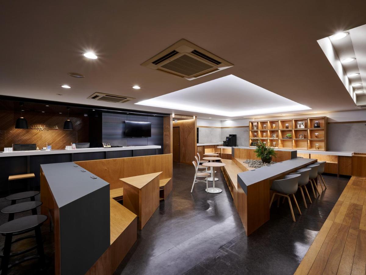 Hotel Etwas Tenjin Fukuoka  Exteriör bild